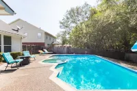 4Bedroom with King bed/ Suite Downstairs - piscina