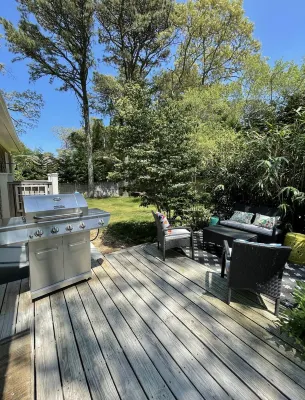 Vineyard Vacation Retreat -3 BR Hotels near Trinity Park Tabernacle