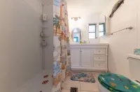 Cozy Venture Out Cottage 베이 포인트 공원 주변 호텔