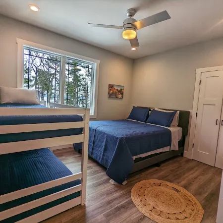 Big Glen Lake Estate · Beach House + Main Home · Hot Tub · Sleeps 14