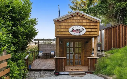 2-Bed West Seattle Tiny Home w/views of Downtown