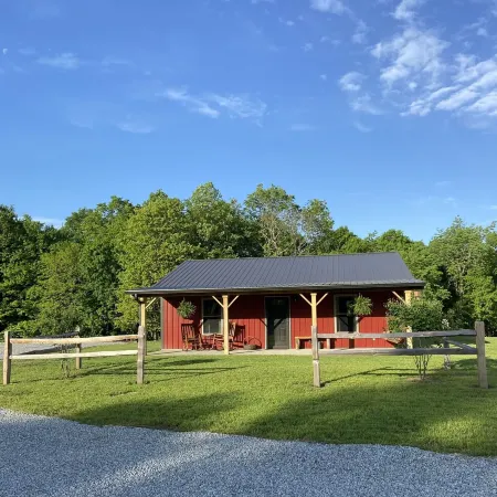 Secluded 2 Bedroom Sanctuary on 20 Acres in the Heart of the Bourbon Trail