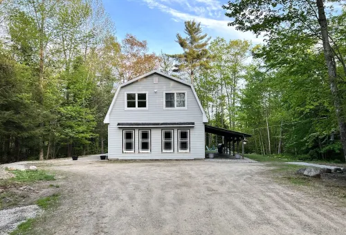 Expansive Retreat - All-Season Contemporary Farmhouse  [Lakes & Mountains] فنادق في Harrison