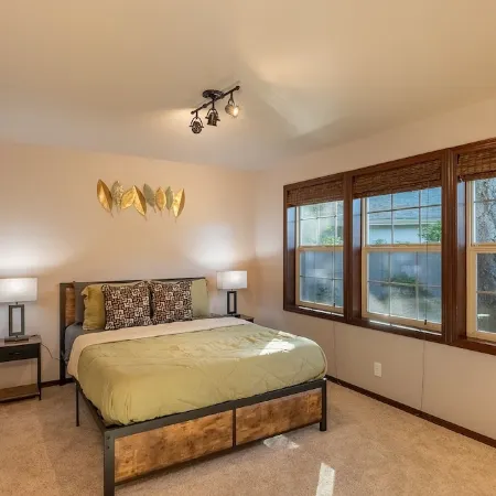 New Listing-Comfy Home near Dunes & Ocean! Family & Pet friendly!