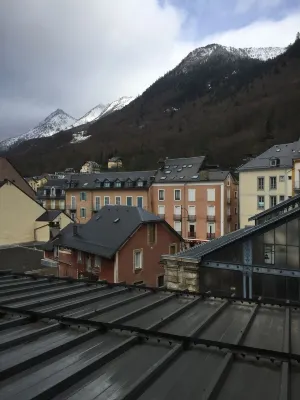Appartement Hotels near Camping Le Vignemale