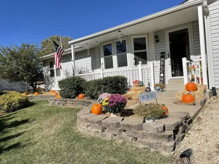 TJ’s Country Getaway- Dog Friendly