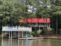 Private Point Lot! Jump Dock! Pool Table, Ping Ping & More!