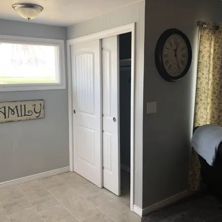 Beautiful Monroe Home on Paiute trail by Mystic Hot Springs ATV, flyers landing