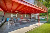 Gordon's Grandview Lakehouse beautiful year round in every season.