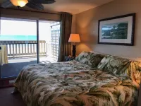 Renovated 2 BR West Maui Condo (with AC), Ocean View, Sandy Beach Hotels near Kapalua Airport