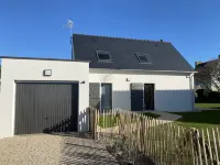 House Gîte 300 m from the beach