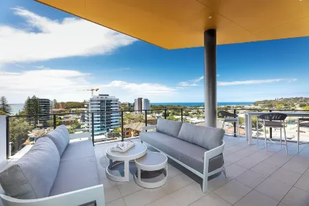 The ultimate Penthouse in Forster. Views from every room, 650 sqm of luxury.