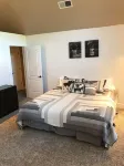 Bear Lake Cabin w/ lots of privacy and amazing Lake View