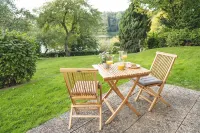 Modern vacation apartment directly on the Schloßsee, with its own terrace - 3 stjerner