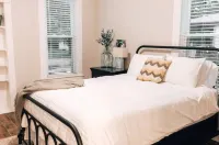 115 yr old Historic Heffner House in Downtown Rogers