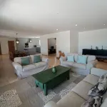 Luxurious Charming Modern Villa