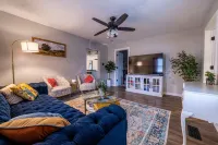 Hamilton Hideaway Hotels in Hancock County