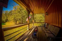 Unique & Cozy Cabin with Gas Fireplace;Relax by Firepit & Pond! 6 Private Acres! Hotels in Adams County