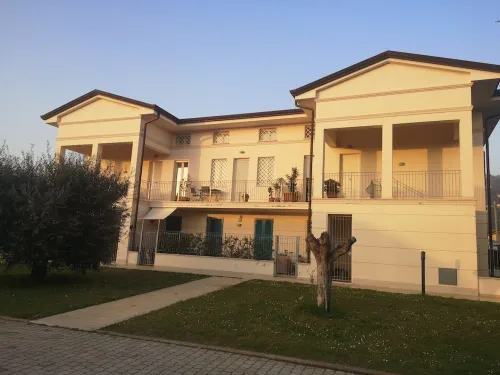 CB House Tuscany Hotels in Pietrasanta