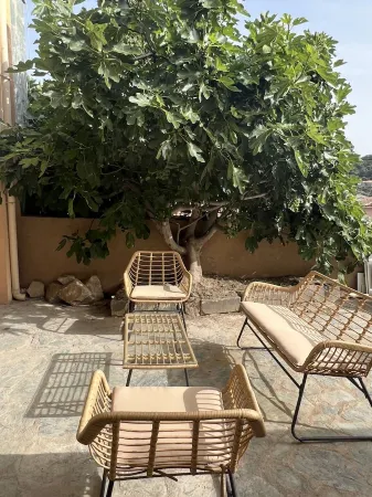 Magnifique Villa Avec Patio vue lac et Montagnes