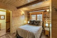 Wonderful Log Cabin in Grand Lake Colorado-Pet Friendly Hotels near Quacker Gift Shop Grand Lake