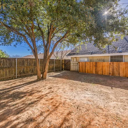 Welcome to Twin Oaks Oasis