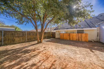 Welcome to Twin Oaks Oasis