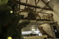 Luxury retreat for 2 couples/ family in spectacular location in North York Moors