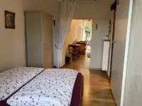 Kristallzimmer - Urlaub auf dem Historischen Weingut Hotels in Maring-Noviand