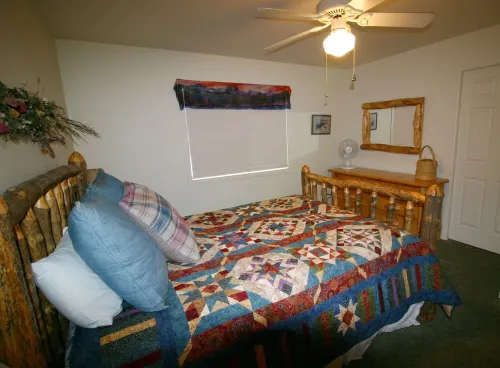 Cozy Condo with mountain  Views  #3129