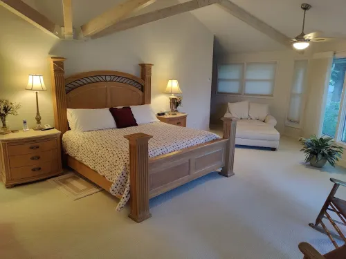 Mountain home right near Rumbling Bald Resort and Spa ! Hotels in Lake Lure