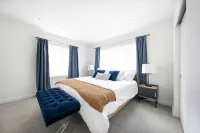 Ballard Home Base - Comfy Modern House in Seattle Hotel di Ballard