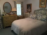 Charming High Point Historical Home only minutes from HPU and Furniture Market