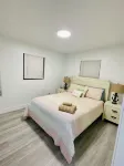 Beautiful Modern House in Key Largo Hotels near Phantom Fireworks of Key Largo