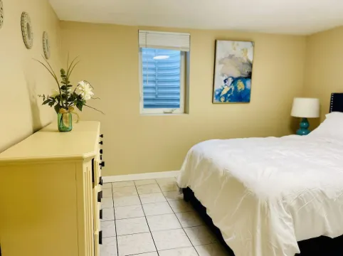 "Convenient Stay: Dia, Anchutz Hospital, City & Mountains