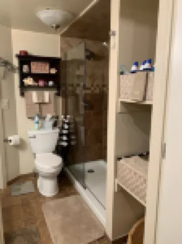 Round Cabin - 5 min to Bedford - Deck - Hike- Golf - Across Omni Bedford Springs