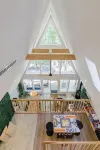 Modern Luxury A-Frame in Woods w/Hot Tub, Sauna, Arcade, Gas Fireplace, Games