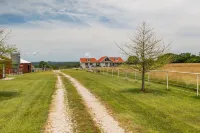 Lake view house with expansive views, fireplace, walk in showers, Ember mugs.