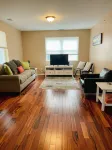Downtown Traverse City Condo. Great Location. New King Bed