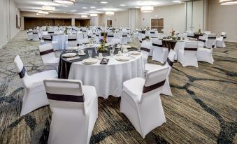 Doubletree by Hilton Huntington