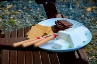 Cabin Life This Summer – S’Mores, Trails & Tubing