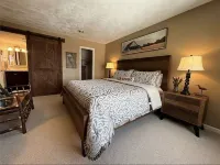 Summer Getaway: Hiking, Swimming, Fishing, Biking, Golfing, Ski In/Out + more Hotels in 