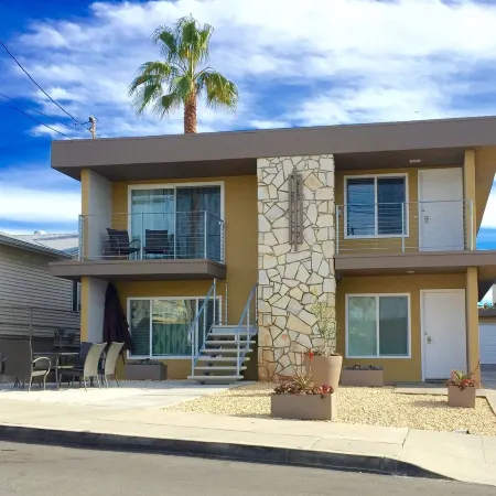 Lower Unit-  Steps to the Beach, Walk to Village