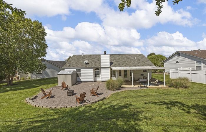 Sage Haven Ranch Retreat, Yard, Fire Pit, BBQ, Office space, Close to shopping