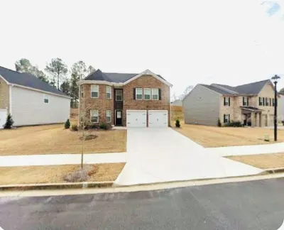 Exquisite 5-bedroom house, 10 minutes from Airport with AC, & WiFi Hotels near Buck Godfrey Stadium
