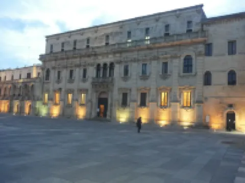 Otranto, very central, 50 m from the sea luxurious apartment