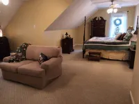 Cozy Country Home with 5 Bedrooms 4 Baths and Swimming Pool