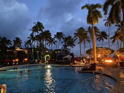 Oceanfront-View Home Ideal Location Fully Equipped