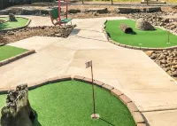 Modern Cabin nestled between Catskills and Poconos