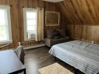 Lots of Space for a Great Price! Barre VT! Hotels in Barre